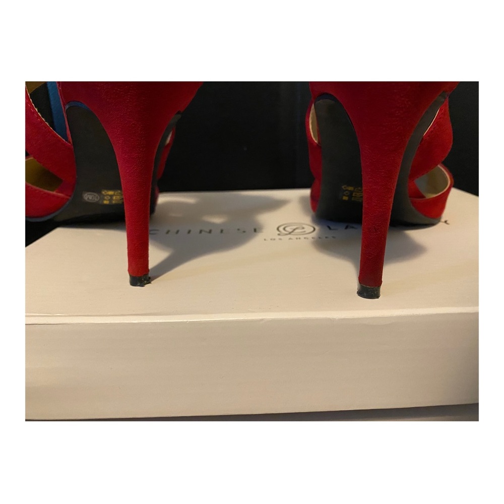 Women’s Heels - Picture 4 of 4